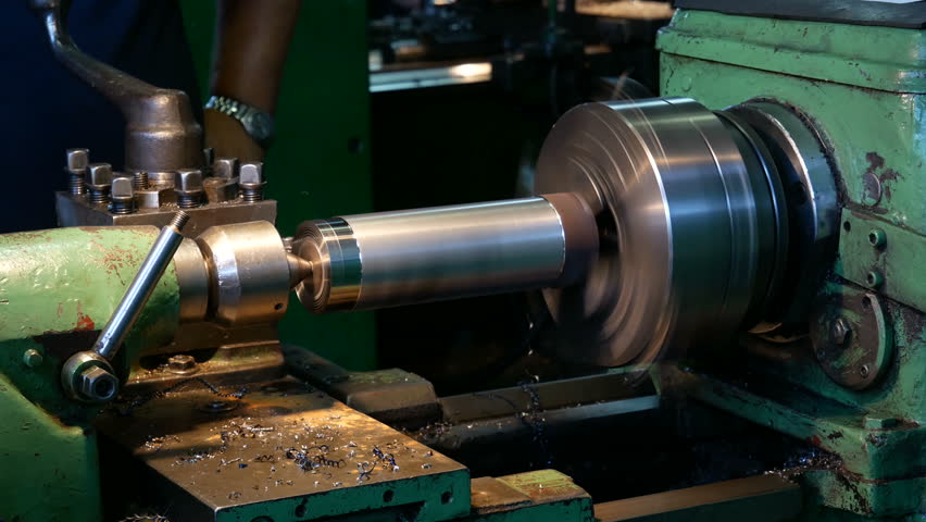 Conventional Lathe - Radial Drilling - MACHINING